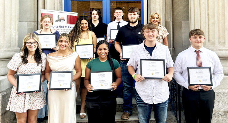 Upper Ohio Valley Museum and Learning Center at the Lou Holtz Hall of Fame scholarship recognition